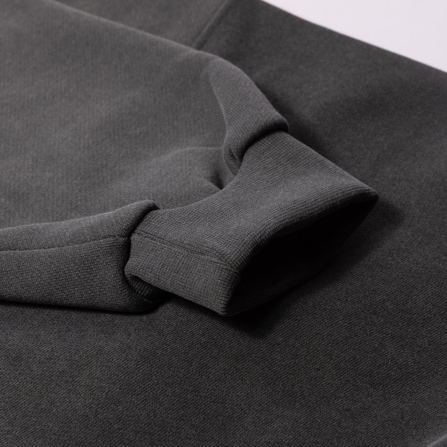 BOXY ZIP-UP HOODIE
