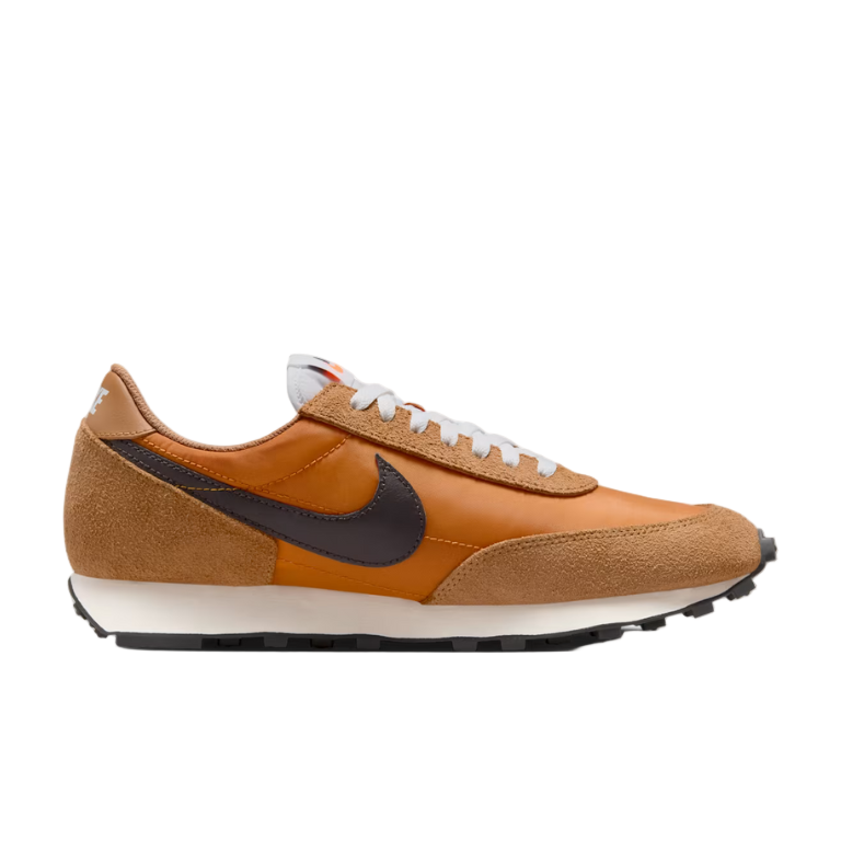 NIKE DAYBREAK SP