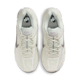 NIKE ZOOM VOMERO 5