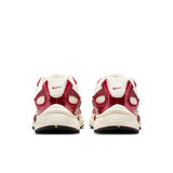 W NIKE V5 RNR