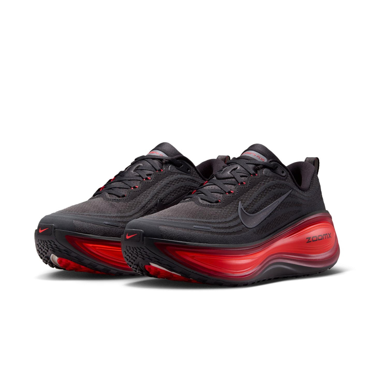 NIKE VOMERO PLUS
