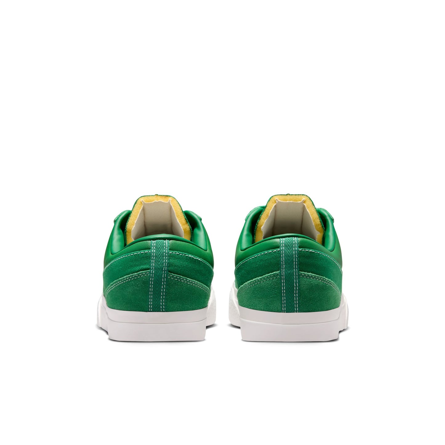 NIKE BLAZY
