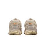 NIKE ZOOM VOMERO 5
