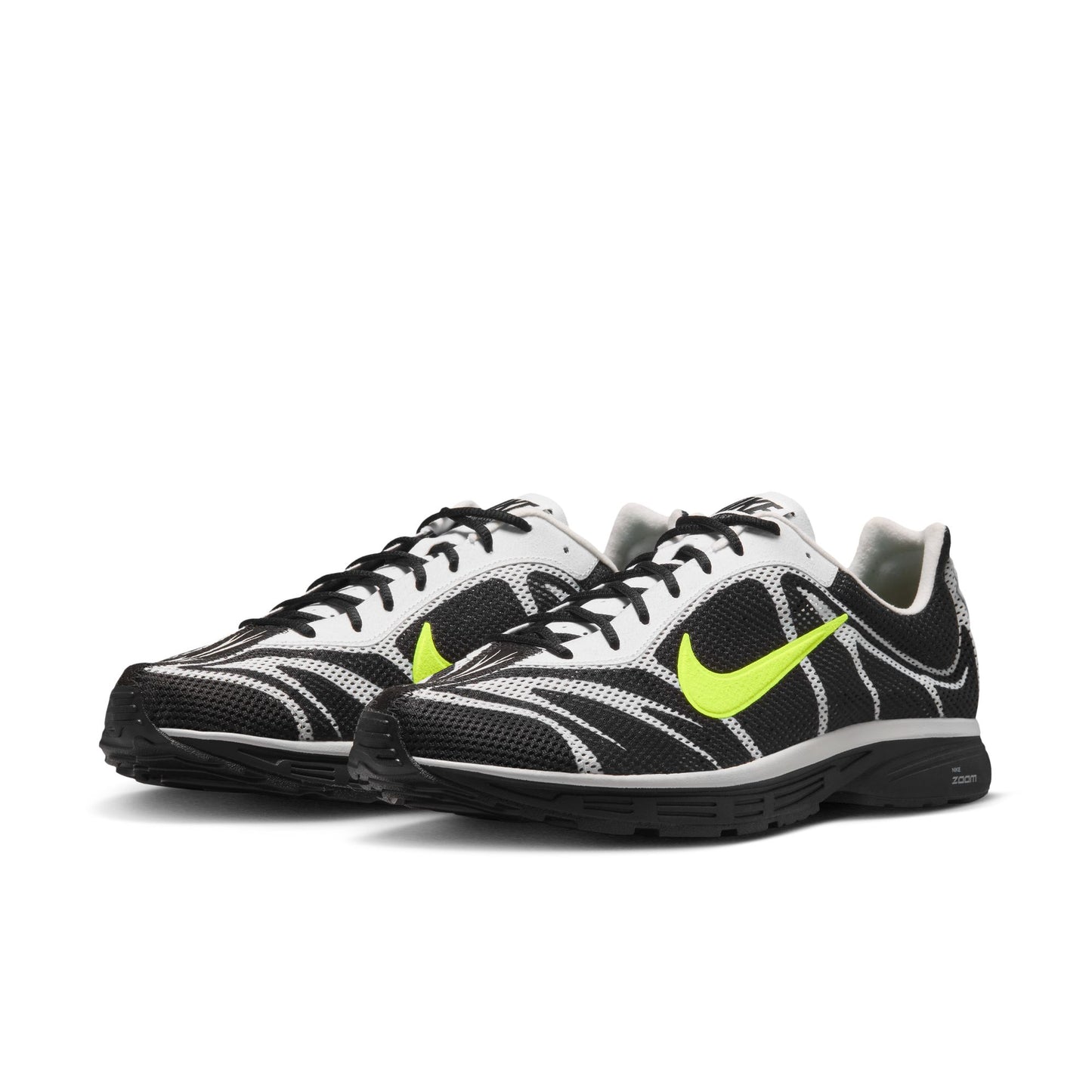 NIKE ZOOM STREAK 3
