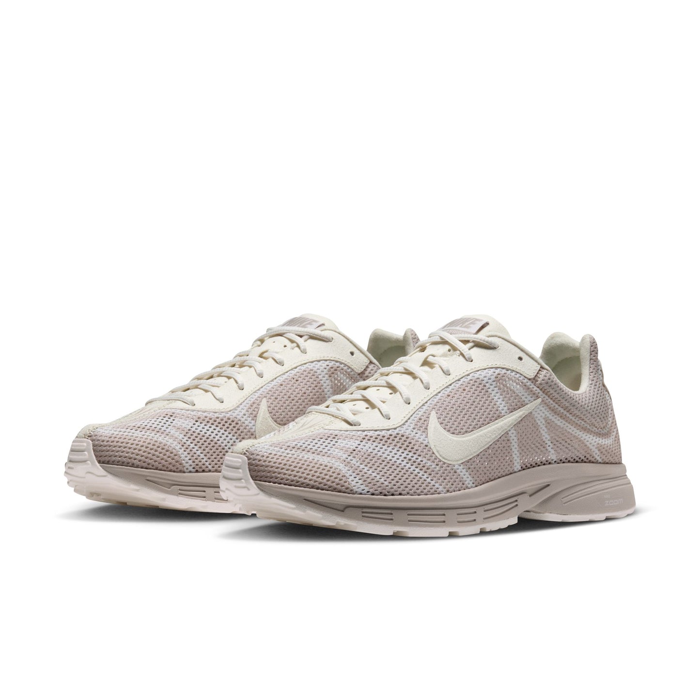 W NIKE ZOOM STREAK 3