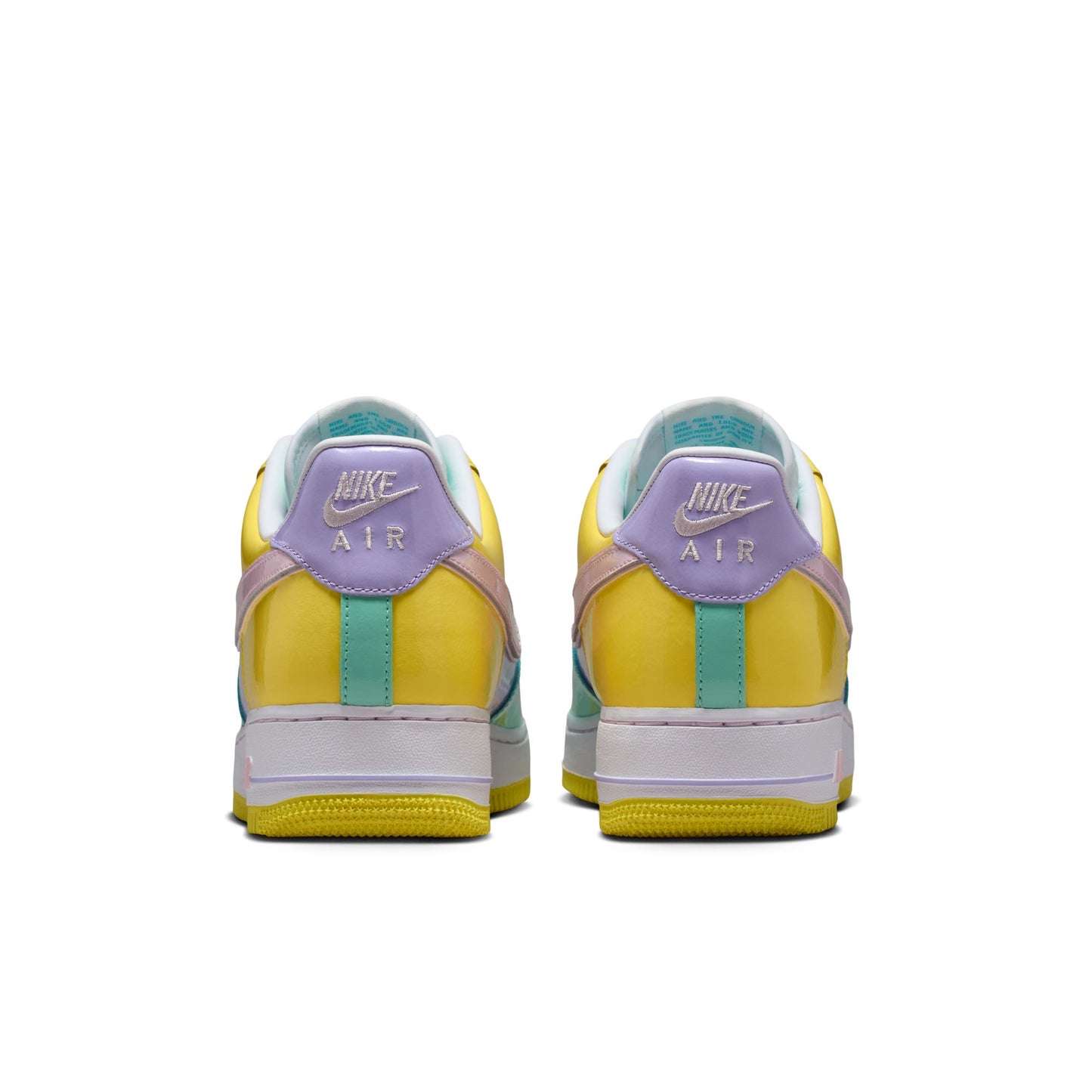 NIKE AIR FORCE 1 '07