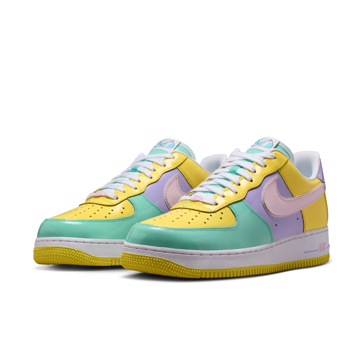 NIKE AIR FORCE 1 '07