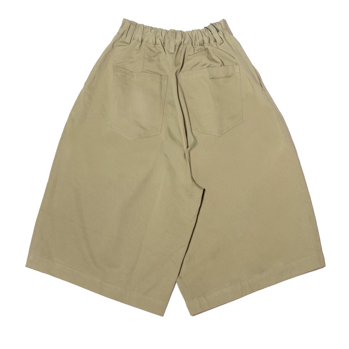 PINTUCK WIDE SHORTS